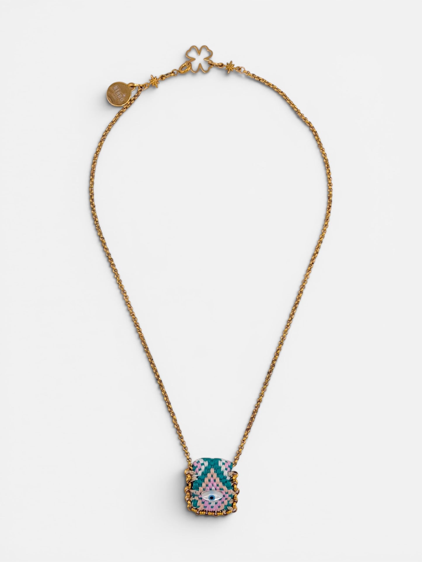 Collier œil porte-bonheur Bingo Ojo Amazônia, tissage vert d'eau et rose, œil en nacre, chaîne acier inoxydable doré, fait main