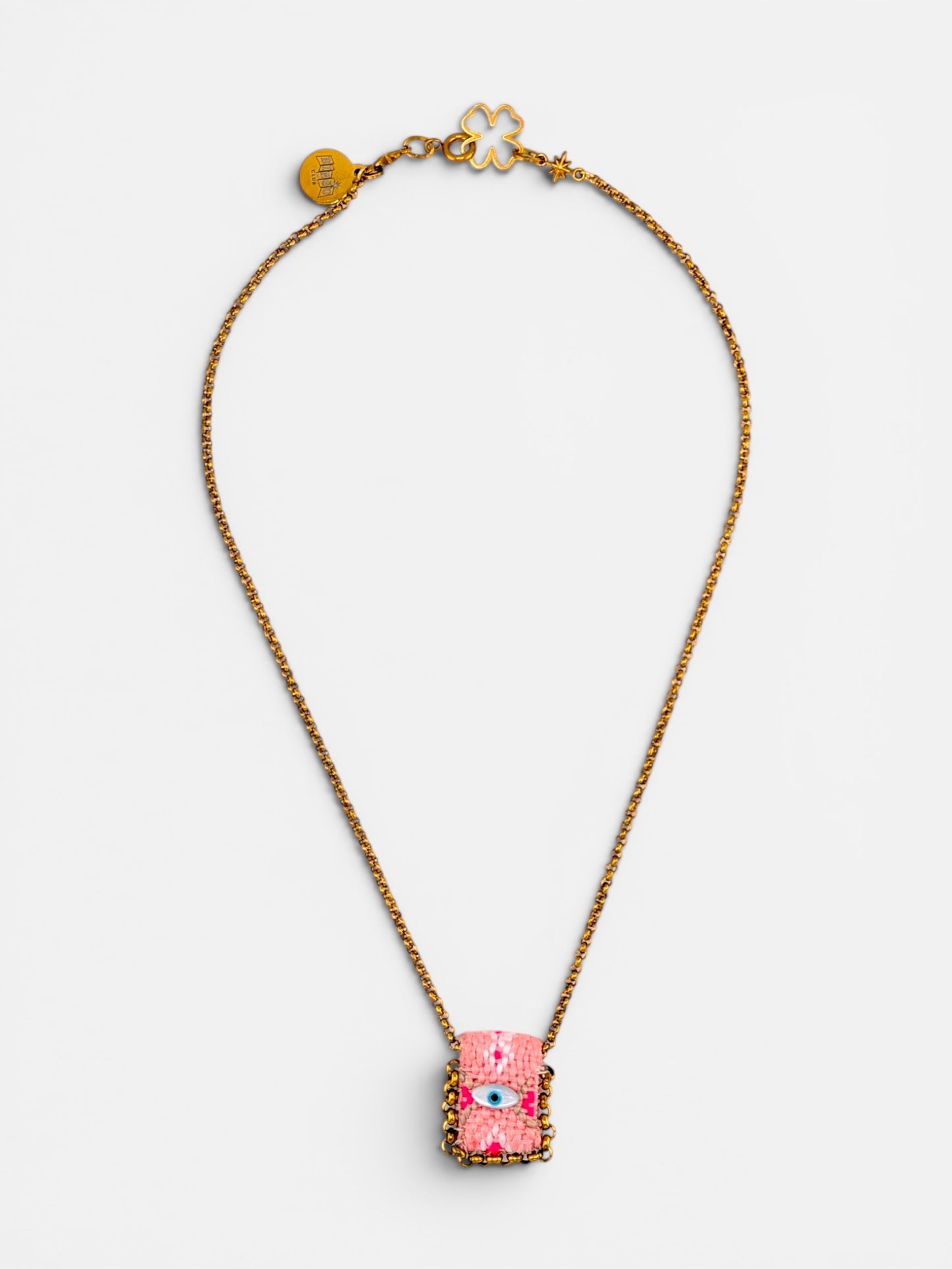 Collier œil porte-bonheur Bingo Ojo Flamingo, tissage rose poudré, œil en nacre, chaîne acier inoxydable doré, fait main